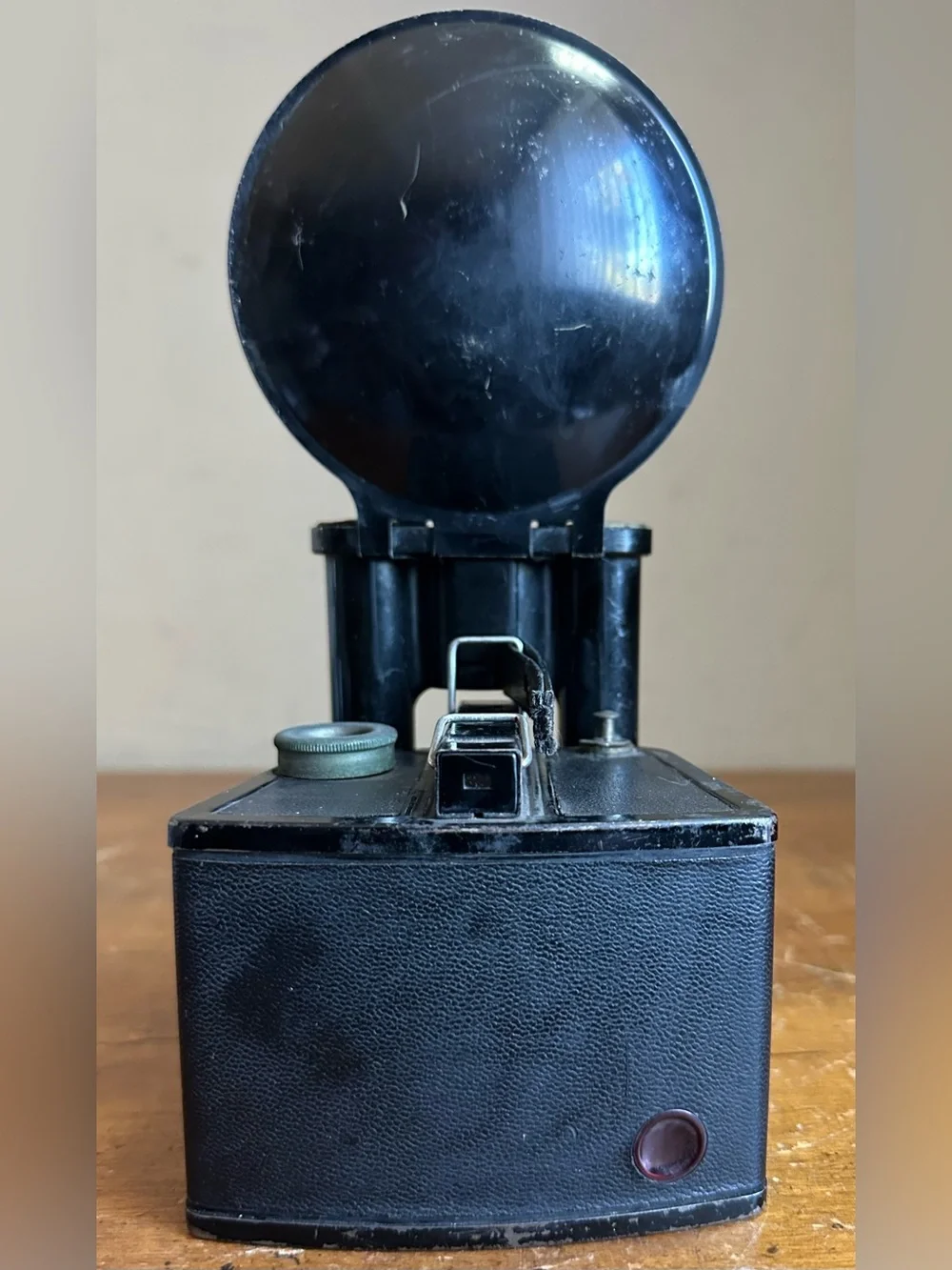 Vintage Kodak Brownie FLASH SIX-20 Medium Format Art-Deco Camera w/ Flash USA